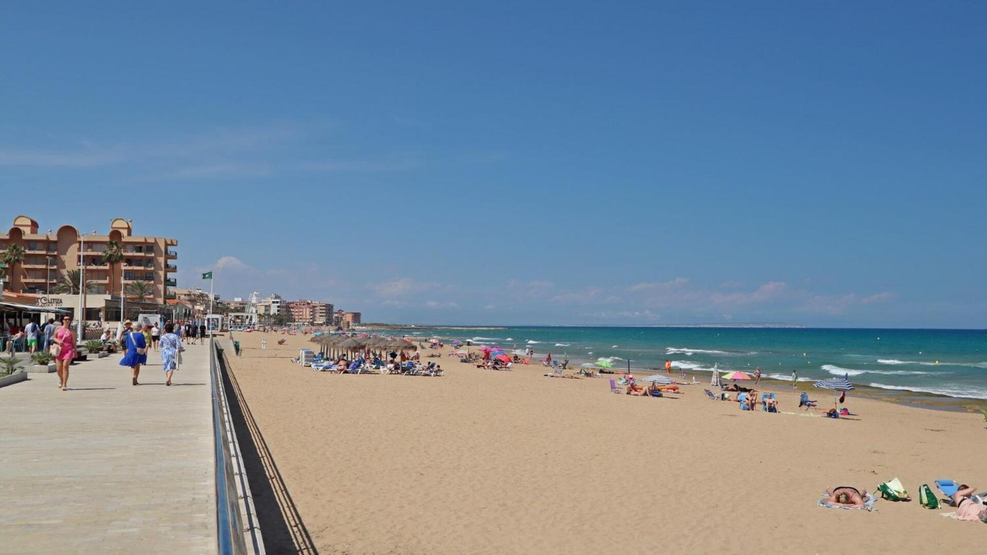 Apartament Ricardo La Mata Torrevieja Luaran gambar