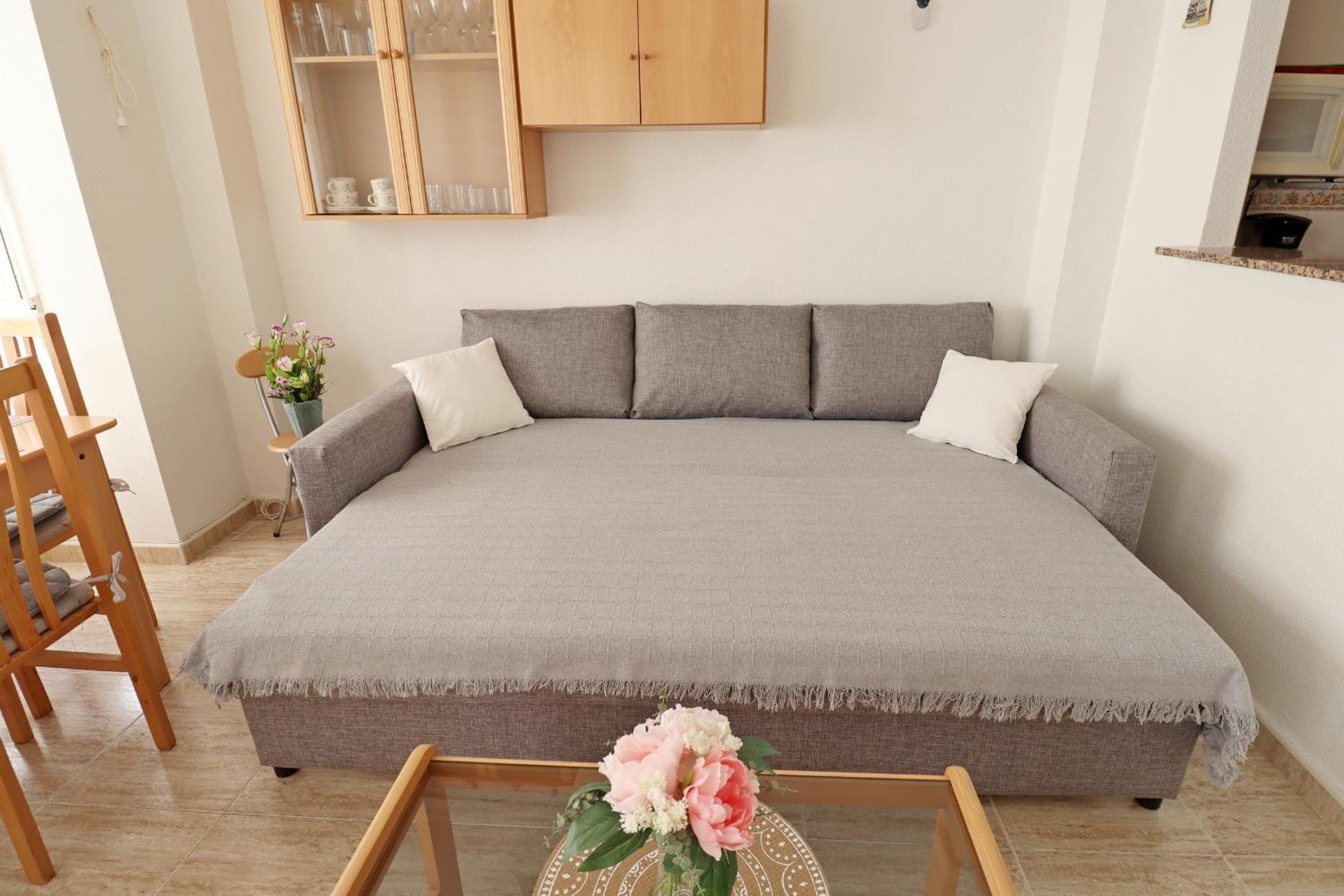 Apartament Ricardo La Mata Torrevieja Luaran gambar